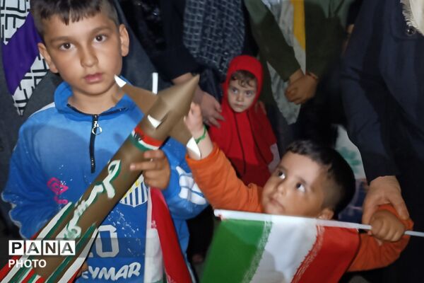 صدای پرتاب موشک‌های دستساز و کاغذی ملت ایران هراسی در دل دشمنان وطن