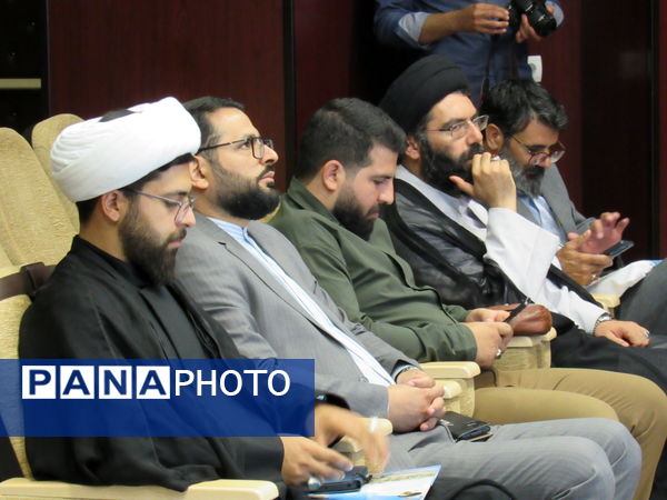 برگزاری آیین رونمایی از آثار تجربه‌نگاری جبهه فرهنگی انقلاب اسلامی کردستان و افتتاح مرکز «میدا»