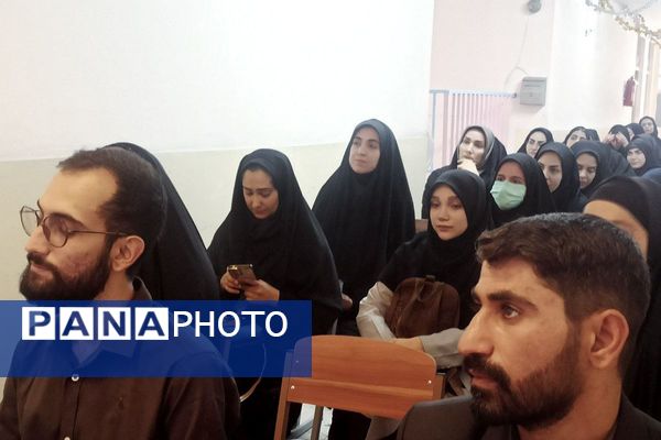 برگزاری کارگاه «طرح توانا» ویژه نومعلمان در مدرسه شهیدعباسی ناحیه یک شهرری