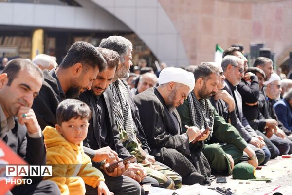 آخرین نماز جمعه رمضان در بم