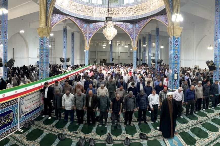 نمازجمعه و راهپیمایی در اسلام آباد غرب