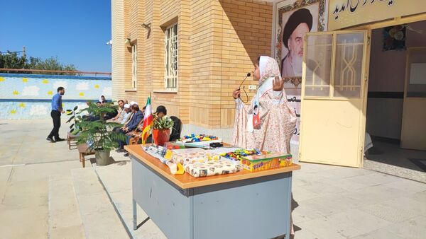برگزاری یادواره شهدا در آموزشگاه ابتدایی روستای بیار 
