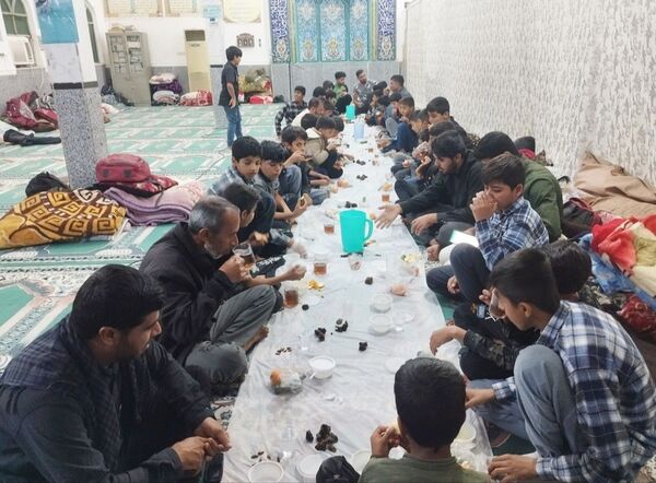 فعالیت گسترده دانش‌آموزان در ایام البیض