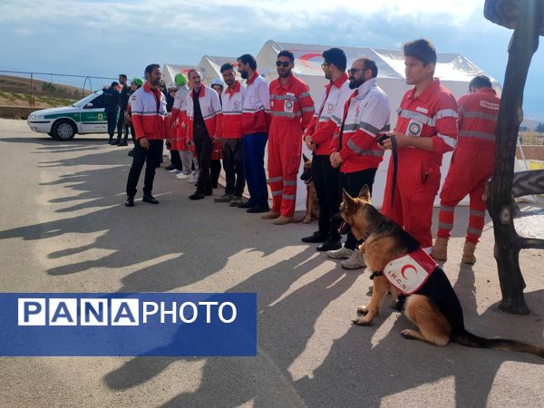 مراسم گرامیداشت هفته پدافند غیرعامل در دبیرستان عشایری شبانه‌روزی نسیبه