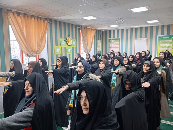 آموزش ضمن خدمت مربیان پیشتازان مدارس در دبستان آرمینه مصلی نژاد 