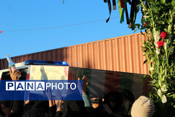 تشییع پیکر مطهر شهید گمنام در شهرستان دارالصابرین بم 