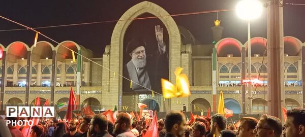 خروش امت در بدرقه رهبر شهید
