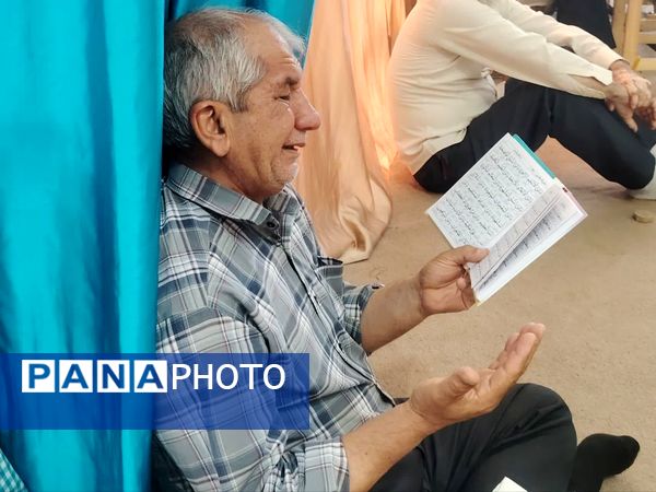 اقامه نماز عید قربان در آستان مقدس حضرات سیدان‌الکریمان شهرستان برخوار