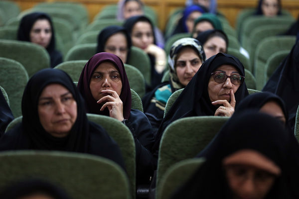 بازدید نماینده دولت و وزیر آموزش و پرورش از پروژه‌های عمرانی شهرستان سوادکوه