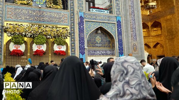 حرم نورانی و دل‌های مشتاق در کنار امام رضا (ع)