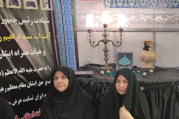 مراسم سالگرد ارتحال امام خمینی (ره) و بزرگداشت شهدای خدمت در ناحیه 2 شهرری