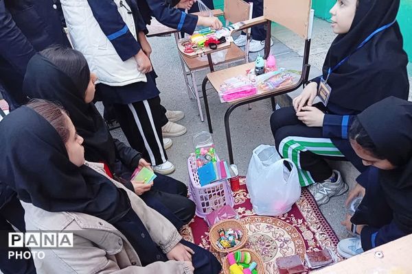 بازارچه و طرح بوم در دبیرستان حاج محمود رضوی شیراز