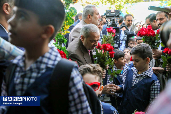 جشن شکوفه‌ها