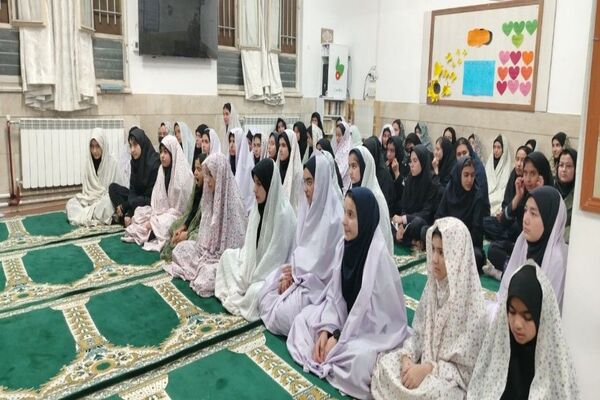 جلسه بصیرتی  در آموزشگاه شهید مجید دهنوی