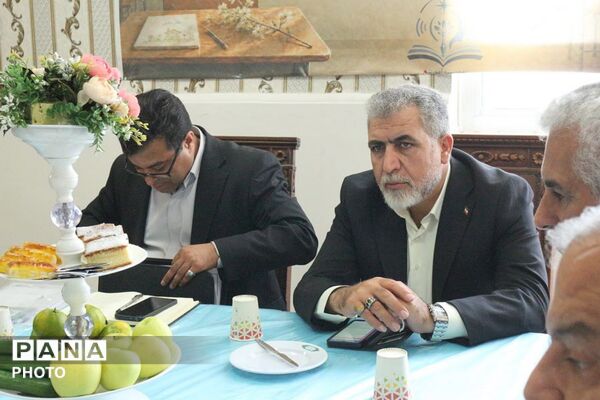 میزبانی آموزش‌و‌پرورش فیروزکوه از نشست شورای مؤسسان شهرستان‌های استان تهران