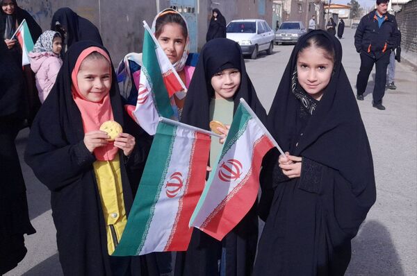 راهپیمایی مردم جعفرآباد قم در جشن سالگرد پیروزی انقلاب