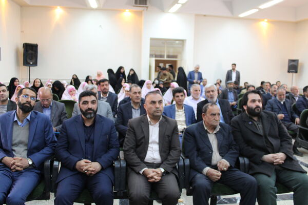 آیین کلنگ زنی مدرسه شش کلاسه در شهرستان بن