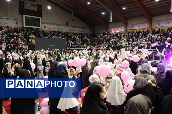 اجتماع بزرگ دختران یاس در ارومیه