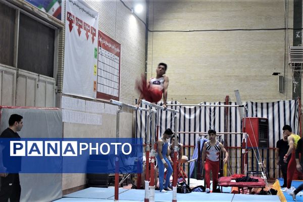 مسابقات انتخابی تیم ملی جوانان ژیمناستیک هنری در قم