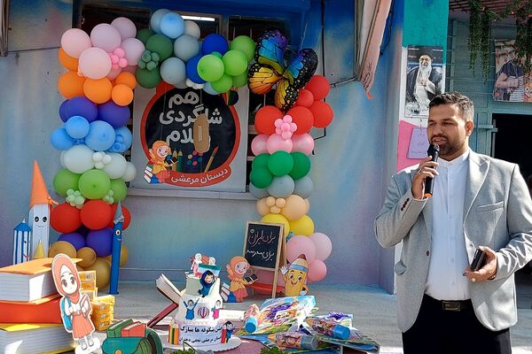 آغاز فصل نو آموزش با حضور شکوفه‌های کلای اولی در کهریزک 