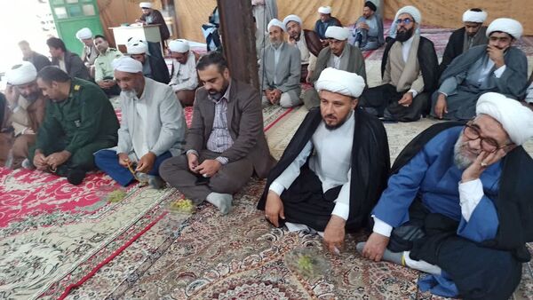  برگزاری همایش هفته وحدت در روستای درکش شهرستان سملقان