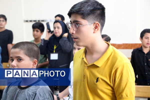 اولین روز جشنواره بازی‌های فکری در شهر یزد