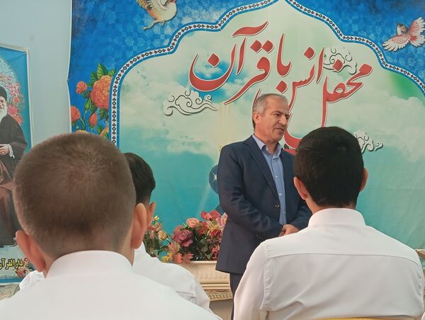 رقابت‌های گروه‌های برتر مدیحه‌سرایی استان چهارمحال و بختیاری 