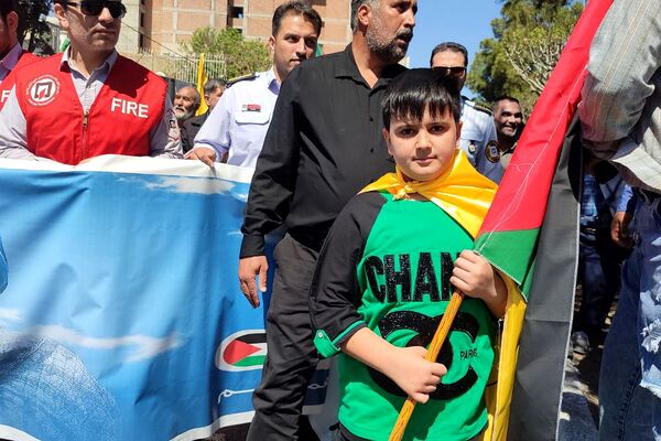 حضور باشکوه مردم رباط‌کریم در راهپیمایی روز قدس 