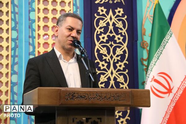 هفتمین اجلاس دانش‌آموزی نماز در یزد