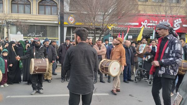 مراسم تشییع نمادین پیکر شهدای مقاومت در مشهد
