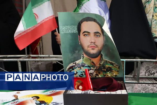 تجدید میثاق مردم ولایتمدار قرچک در راهپیمایی ۲۲ بهمن