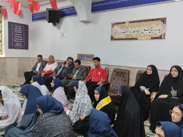 مانور سراسری زلزله در دبیرستان دخترانه شاهد شیرودی 
