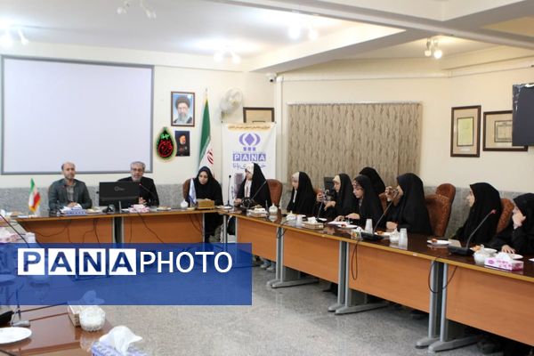 تجلیل از دانش‌آموز خبرنگاران پانا کاشان