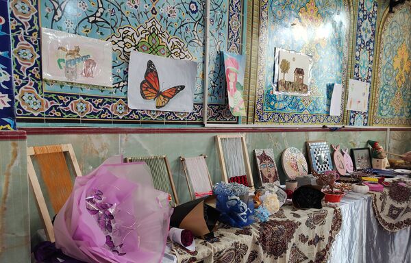 آغاز رویداد «هفته ماها» در دبیرستان خدیجه کبری (س) ناحیه ۴ اصفهان