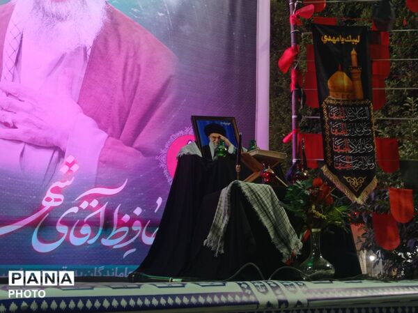 مراسم جاماندگان مراسم تشییع رهبر شهید در میناب