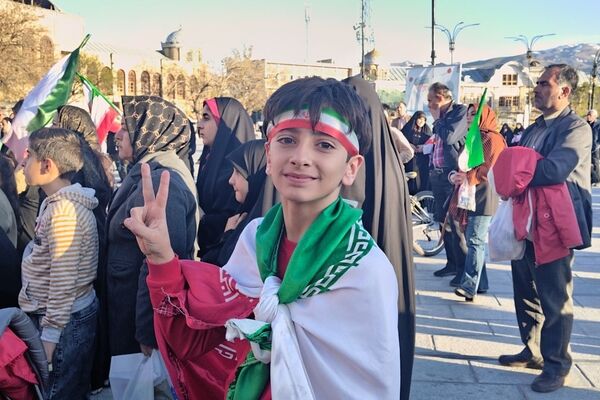 پاتوق متفاوت با حضور دهه نودی ها