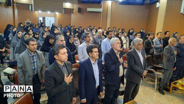 رقابت‌های انتخاباتی انجمن‌های ورزشی در دبیرستان آرمینه مصلی‌نژاد