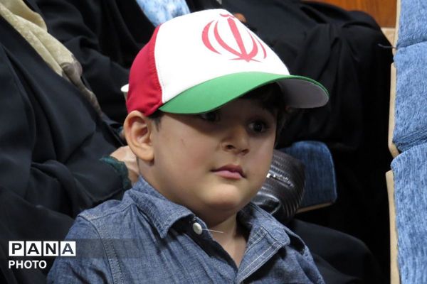 تقدیر از معلمان و شاعران اسلامشهر