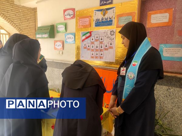 انتخابات شورای دانش‌آموزی شهرستان بندرلنگه