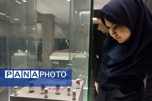 بازدید دانش‌آموزان ناحیه 2 بهارستان از کارخانه سرم‌سازی رازی