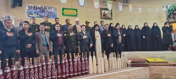 نواختن زنگ زورخانه ای و پهلوانی در شهرستان سلسله 