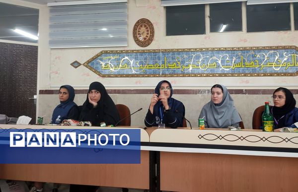 آیین تجلیل از دانش‌آموز خبرنگاران پانا در آموزش و پرورش شهرستان قدس