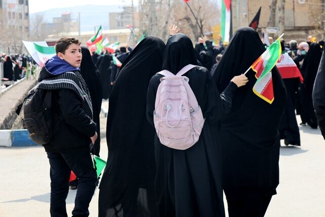 کوله‌پشتی فرشته‌ها در آذربایجان غربی