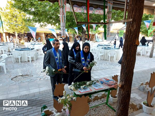 بازدید معاون فعالیت های سازمان دانش آموزی کشور از پاتوق برمدار ایران