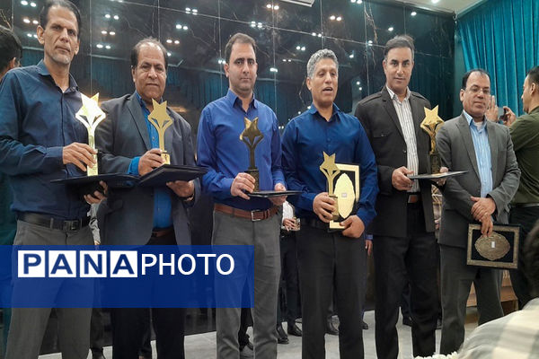 همایش تجلیل از برترین های حوزه تربیت بدنی و ورزش مدارس استان بوشهر (2)