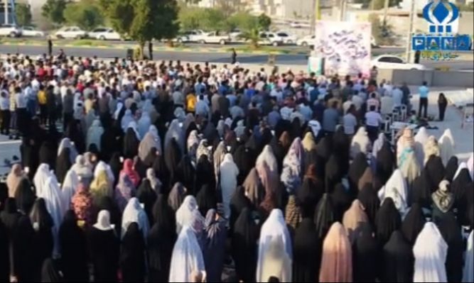 نماز عید بندگی در پارسیان اقامه شد/ فیلم