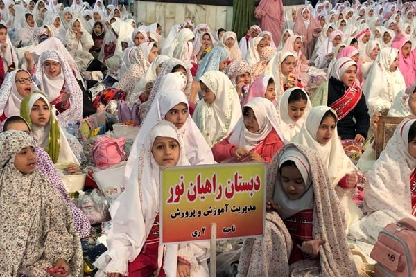 جشن بندگی دختران ناحیه دو شهرری 