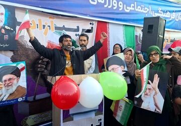 تریبون آزاد، فریاد انزجار نسل‌ها علیه استکبار جهانی