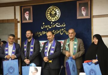 بیست‌وهفت سال نقش‌آفرینی نوجوانان
