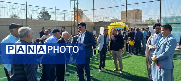 آیین افتتاح زمین چمن مصنوعی ورزشگاه مهر آموزش و پرورش فلاورجان